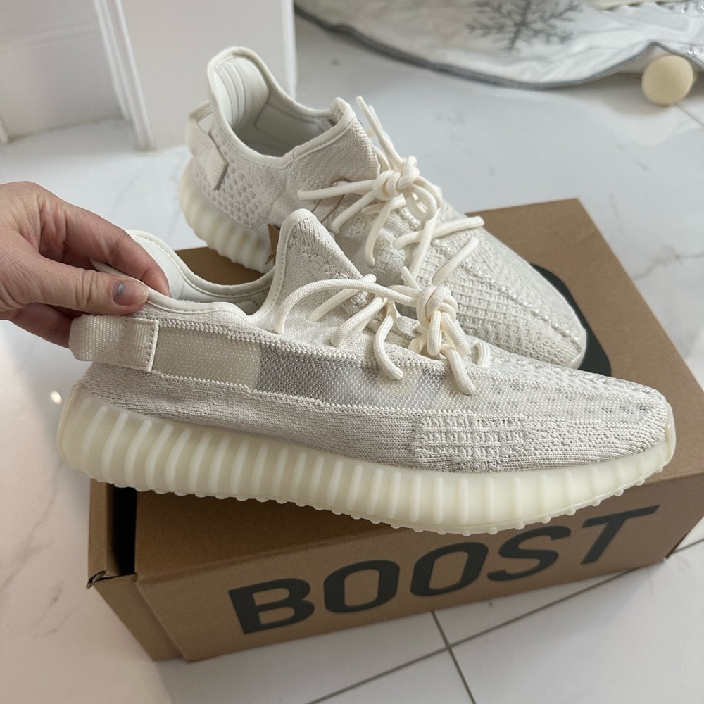 Men Yeezy